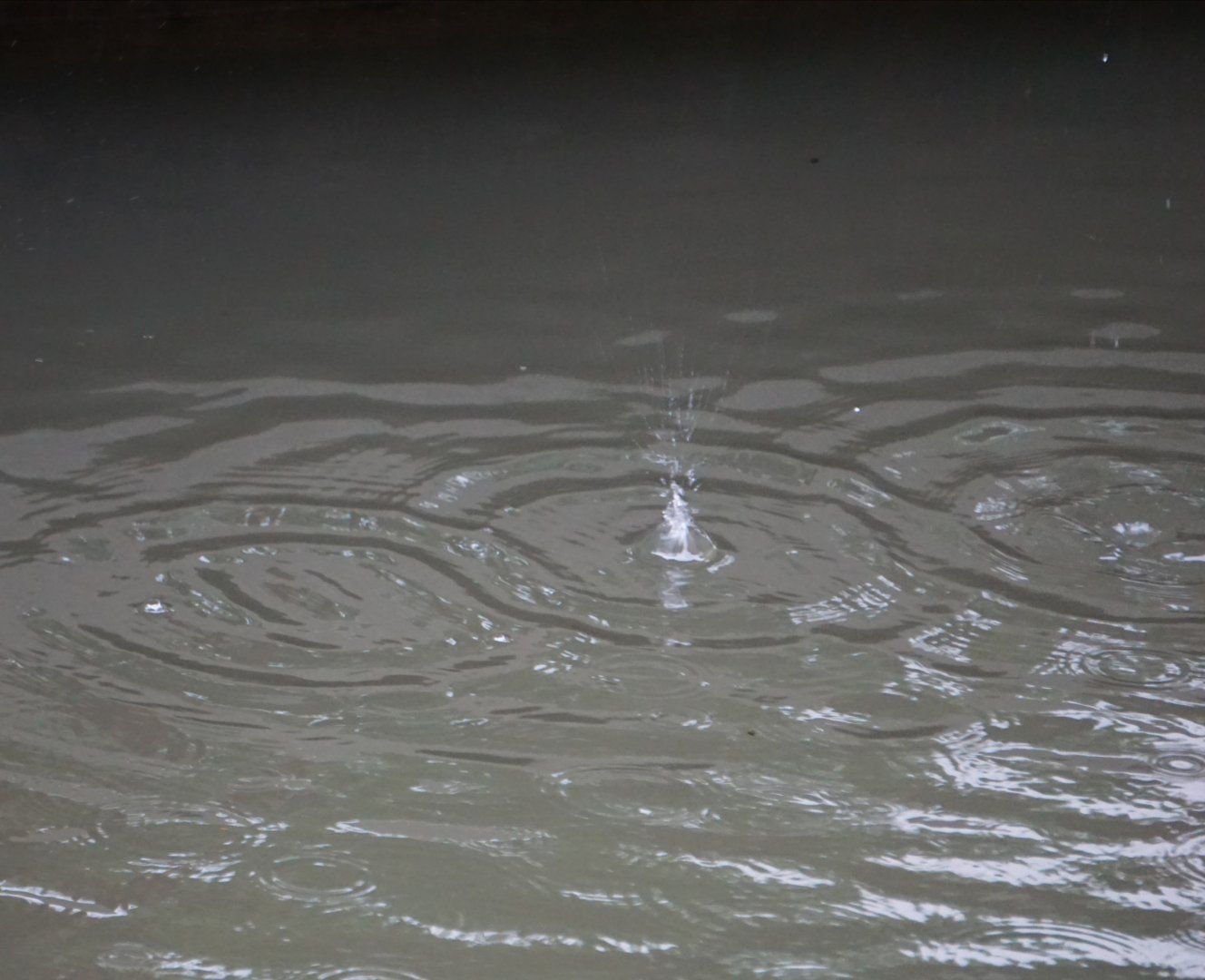 mc下雨指令_我的世界下雨指令_下雨天气指令